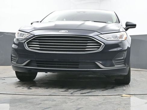 Used 2020 Ford Fusion SE FWD image 45
