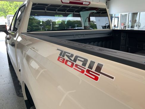 New 2026 Chevrolet Silverado 1500 Custom Trail Boss AWD/4WD image 24
