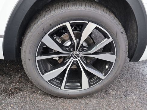 New 2026 Volkswagen Atlas SEL Premium R-Line AWD/4WD image 46