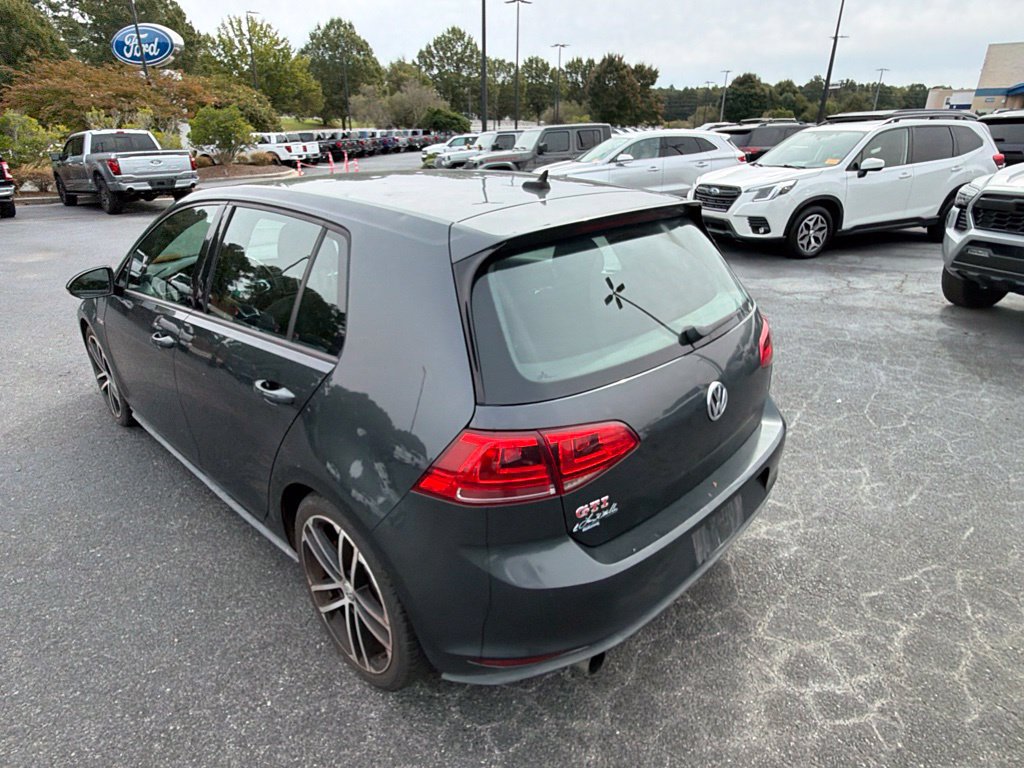 Used 2017 Volkswagen GTI SE FWD image 12