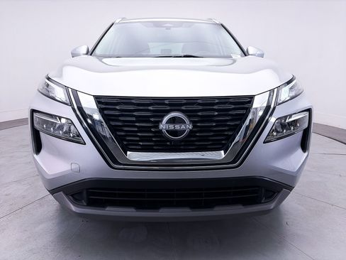 Used 2023 Nissan Rogue SV w/ SV Premium B Package FWD image 11
