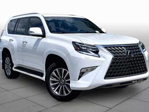 Used 2020 Lexus GX 460 Luxury w/ Accessory Package AWD/4WD image 3