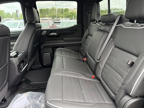 New 2026 GMC Sierra 1500 AT4X AWD/4WD image 6