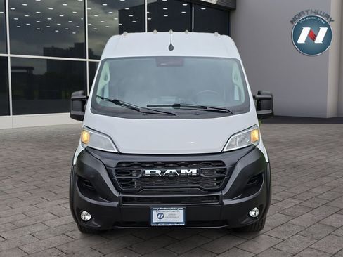 Used 2023 RAM ProMaster 3500 w/ Driver Convenience Group FWD image 8
