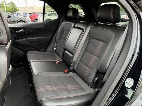 Used 2024 Chevrolet Equinox RS FWD image 30
