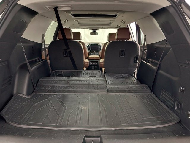Used 2019 Chevrolet Traverse High Country w/ LPO, Floor Liner Package AWD/4WD image 12