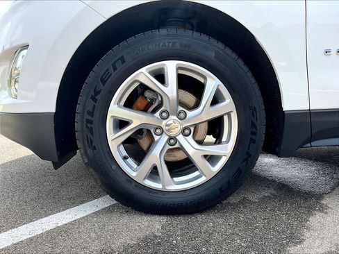 Used 2020 Chevrolet Equinox Premier AWD/4WD image 35