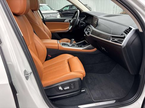 Used 2022 BMW X7 xDrive40i AWD/4WD image 18
