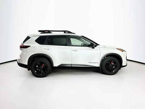 Used 2026 Nissan Rogue SV w/ Rock Creek Premium Package AWD/4WD image 10