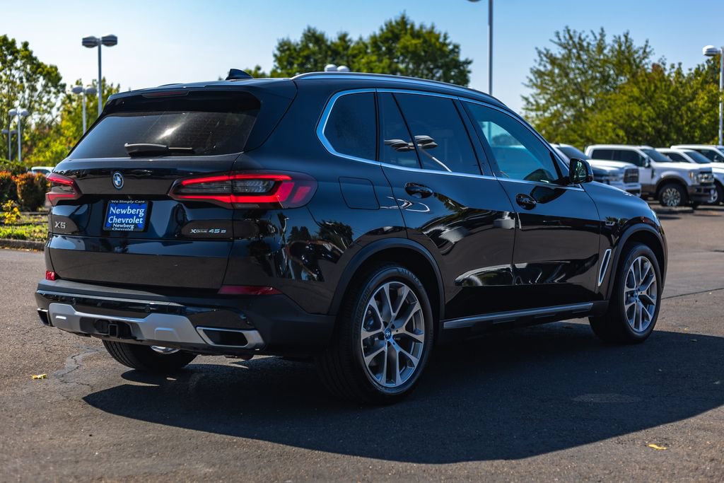 Used 2022 BMW X5 xDrive45e w/ Executive Package AWD/4WD image 7