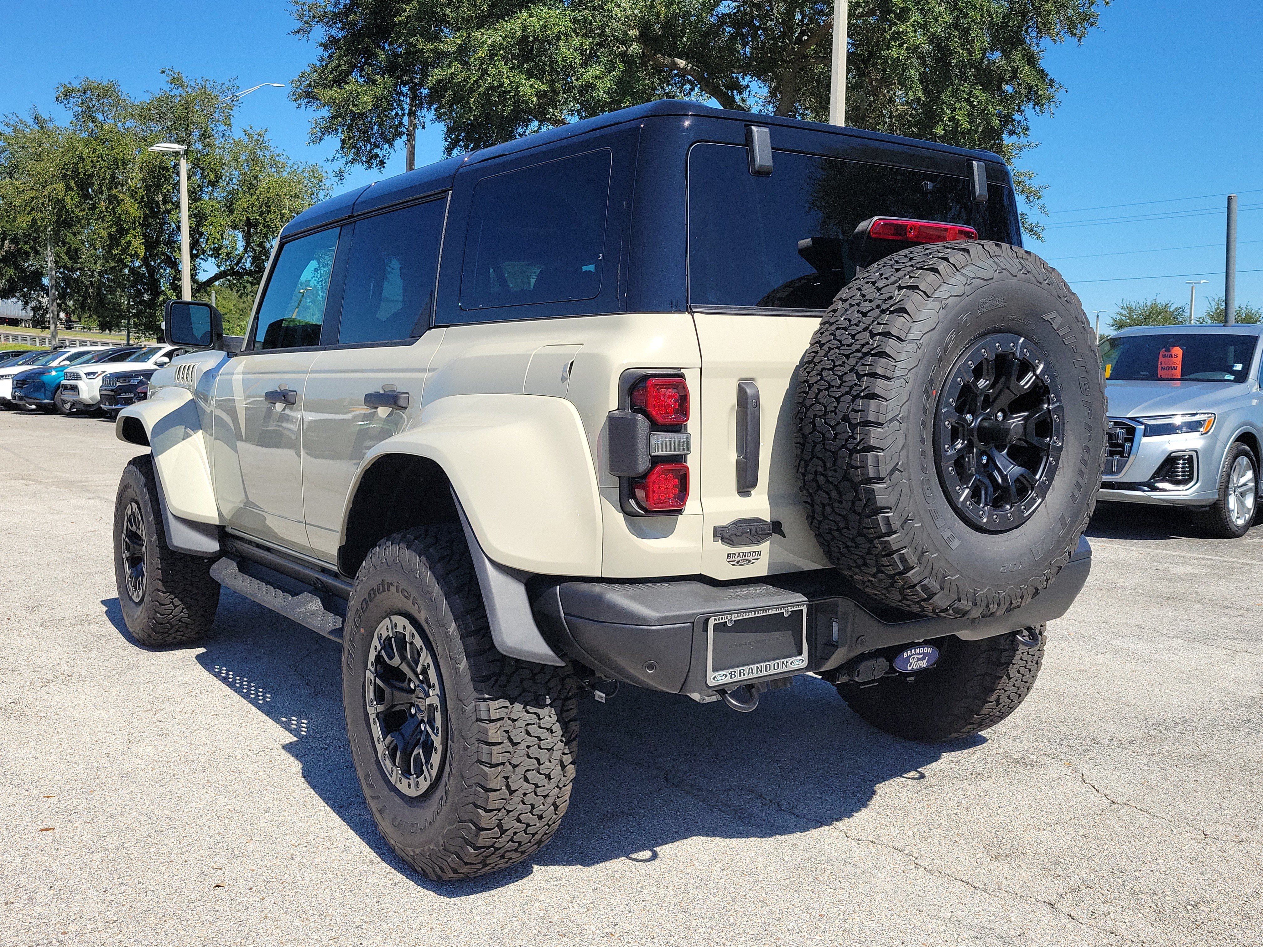 New 2026 Ford Bronco Raptor AWD/4WD image 7