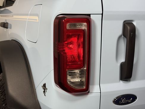 New 2025 Ford Bronco Heritage Edition image 9