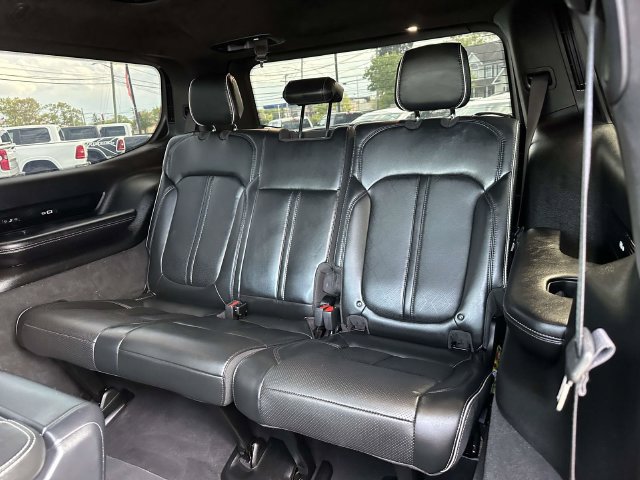 Used 2024 Jeep Grand Wagoneer Series II Obsidian w/ Quick Order Packagew 28T AWD/4WD image 8
