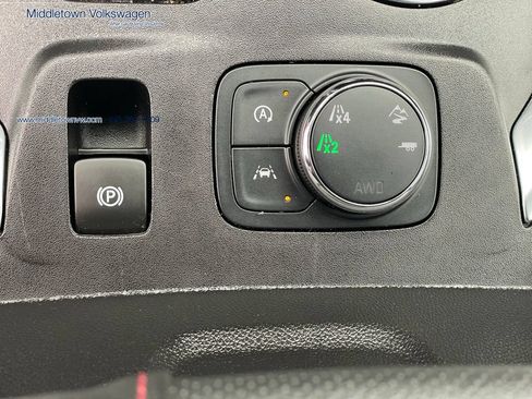 Used 2024 Chevrolet Traverse Limited RS AWD/4WD image 26