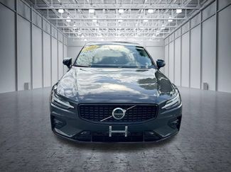 Used 2023 Volvo S60 B5 Plus AWD/4WD video 2