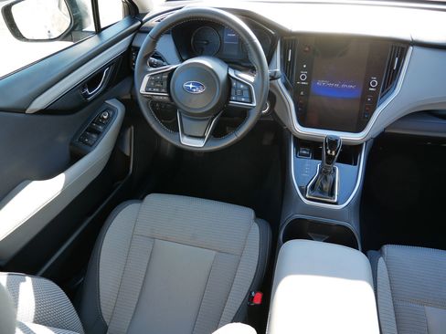 Certified 2025 Subaru Outback Premium image 9