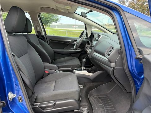 Used 2018 Honda Fit LX image 21