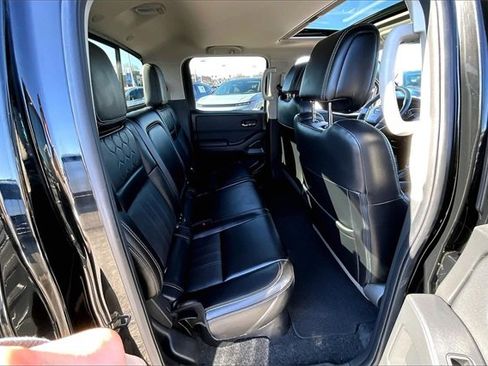 Certified 2024 Nissan Frontier SL image 22