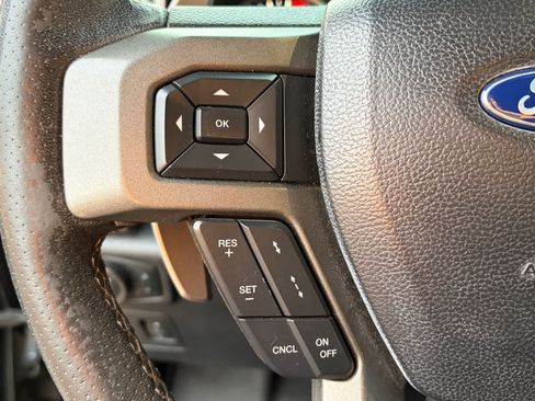 Used 2019 Ford F150 Raptor w/ Equipment Group 802A Luxury AWD/4WD image 10