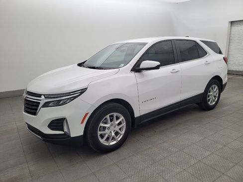 Used 2022 Chevrolet Equinox LT FWD image 2
