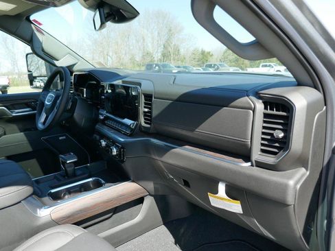 New 2026 GMC Sierra 1500 SLT w/ SLT Premium Plus Package AWD/4WD image 13