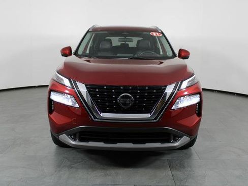 Certified 2021 Nissan Rogue SV w/ Premium Package image 14