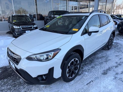Certified 2023 Subaru Crosstrek 2.0i Premium image 9