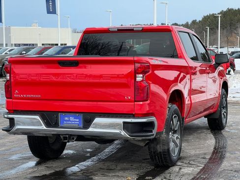 Used 2024 Chevrolet Silverado 1500 LT image 10