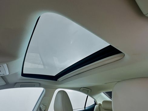 Used 2014 Lexus ES 350 w/ Luxury Package FWD image 27