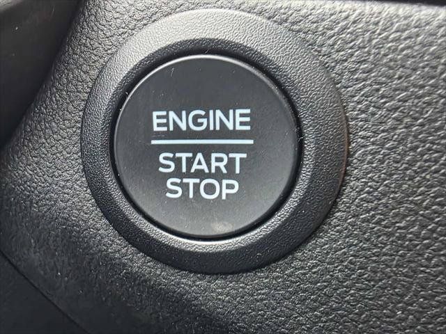 Used 2024 Ford Escape ST-Line AWD/4WD image 32
