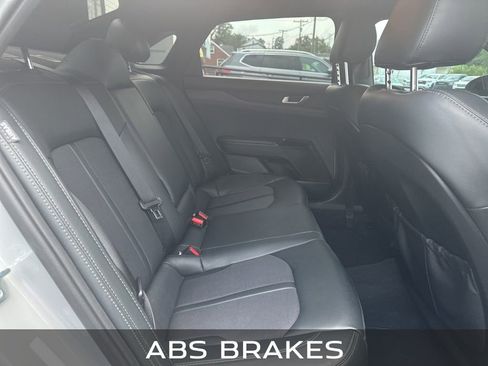 Used 2022 Kia K5 GT-Line image 19