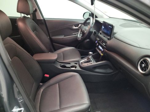 Used 2023 Hyundai Kona Limited w/ Cargo Package FWD image 21