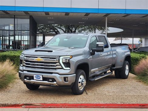 New 2026 Chevrolet Silverado 3500 High Country w/ High Country Premium Package image 3