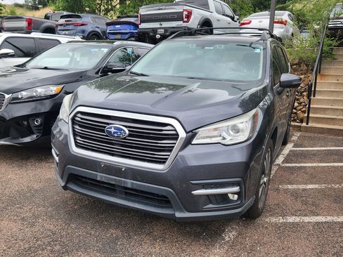 Used 2019 Subaru Ascent Limited w/ Popular Package #3 AWD/4WD image 9