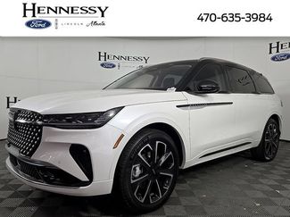 Used 2026 Lincoln Nautilus Reserve AWD/4WD video 1