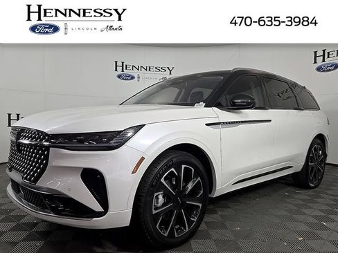 Used 2026 Lincoln Nautilus Reserve AWD/4WD image 1