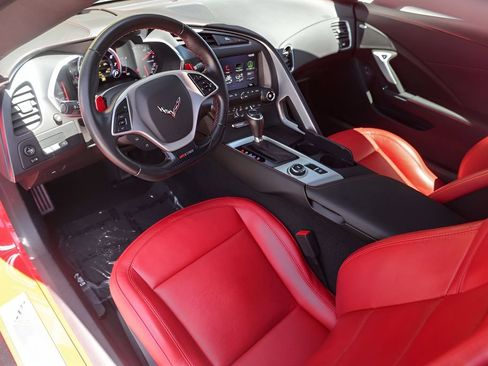 Used 2018 Chevrolet Corvette Z06 w/ Battery Protection Package RWD image 13