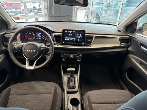 Used 2022 Kia Rio LX image 14