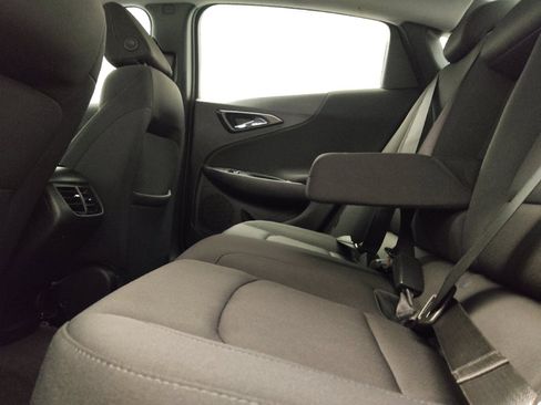 Used 2023 Chevrolet Malibu LT FWD image 18