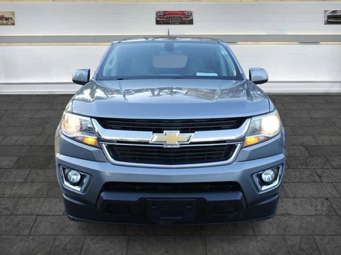 Used 2020 Chevrolet Colorado W/T w/ WT Convenience Package RWD image 2