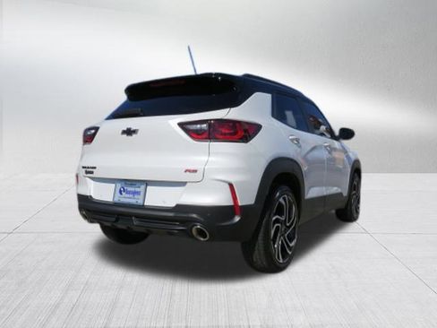 Certified 2025 Chevrolet TrailBlazer RS w/ Convenience Package image 3