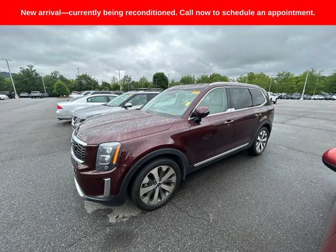 Used 2021 Kia Telluride EX w/ EX Premium Package AWD/4WD image 14