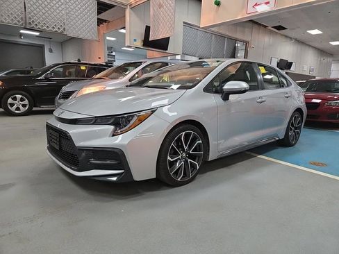 Used 2021 Toyota Corolla XSE w/ Carpet Mat Package (TMS) FWD image 6
