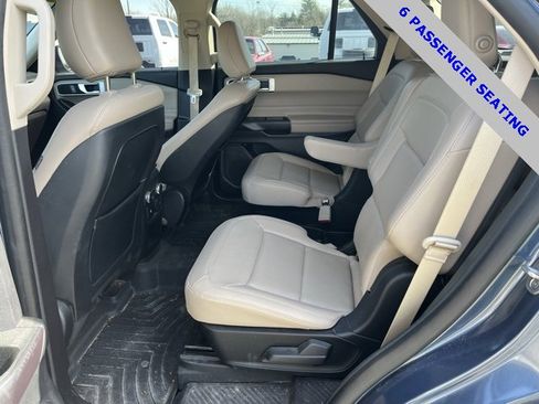 Used 2020 Ford Explorer XLT w/ Equipment Group 202A image 13