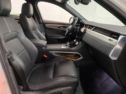 Used 2024 Jaguar F-PACE R-Dynamic S image 23