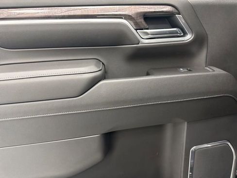 Used 2025 Chevrolet Silverado 2500 LTZ w/ LTZ Plus Package image 25