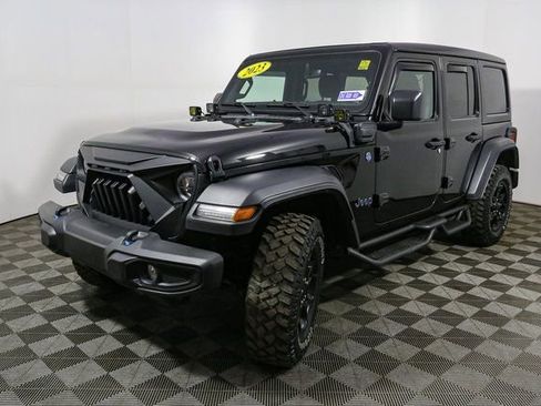 Used 2023 Jeep Wrangler Willys 4xe w/ Sun & Screen Package image 5