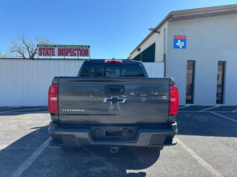 Used 2016 Chevrolet Colorado Z71 image 4