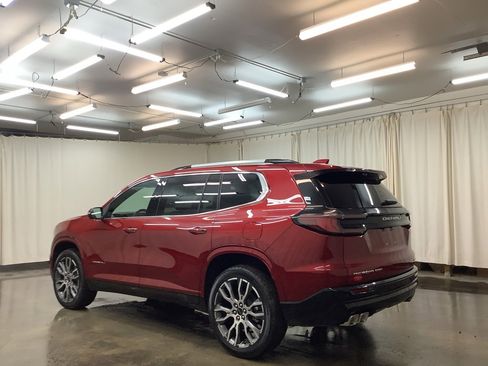 New 2026 GMC Acadia Denali Ultimate w/ LPO, All-Weather Package image 9