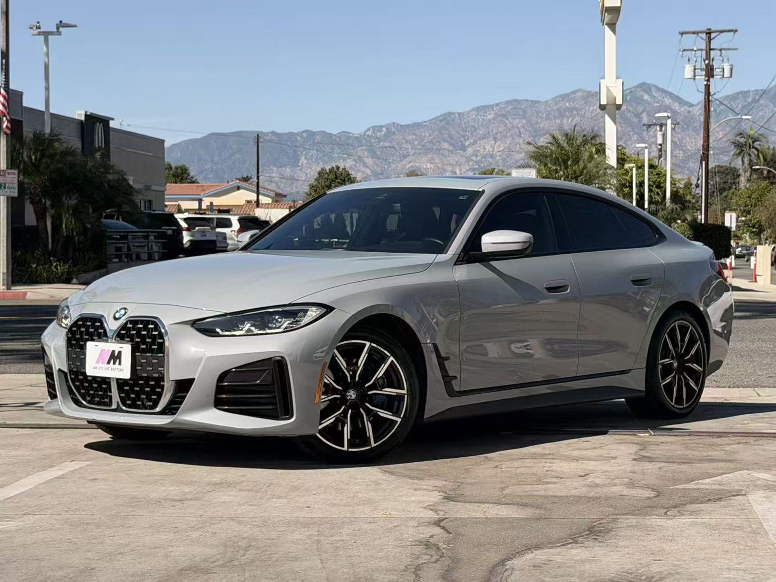 Used 2022 BMW 430i Gran Coupe w/ M Sport Package RWD image 2